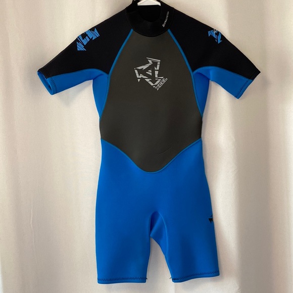 Wet Suit XCEL Child Size 12 - Picture 1 of 8